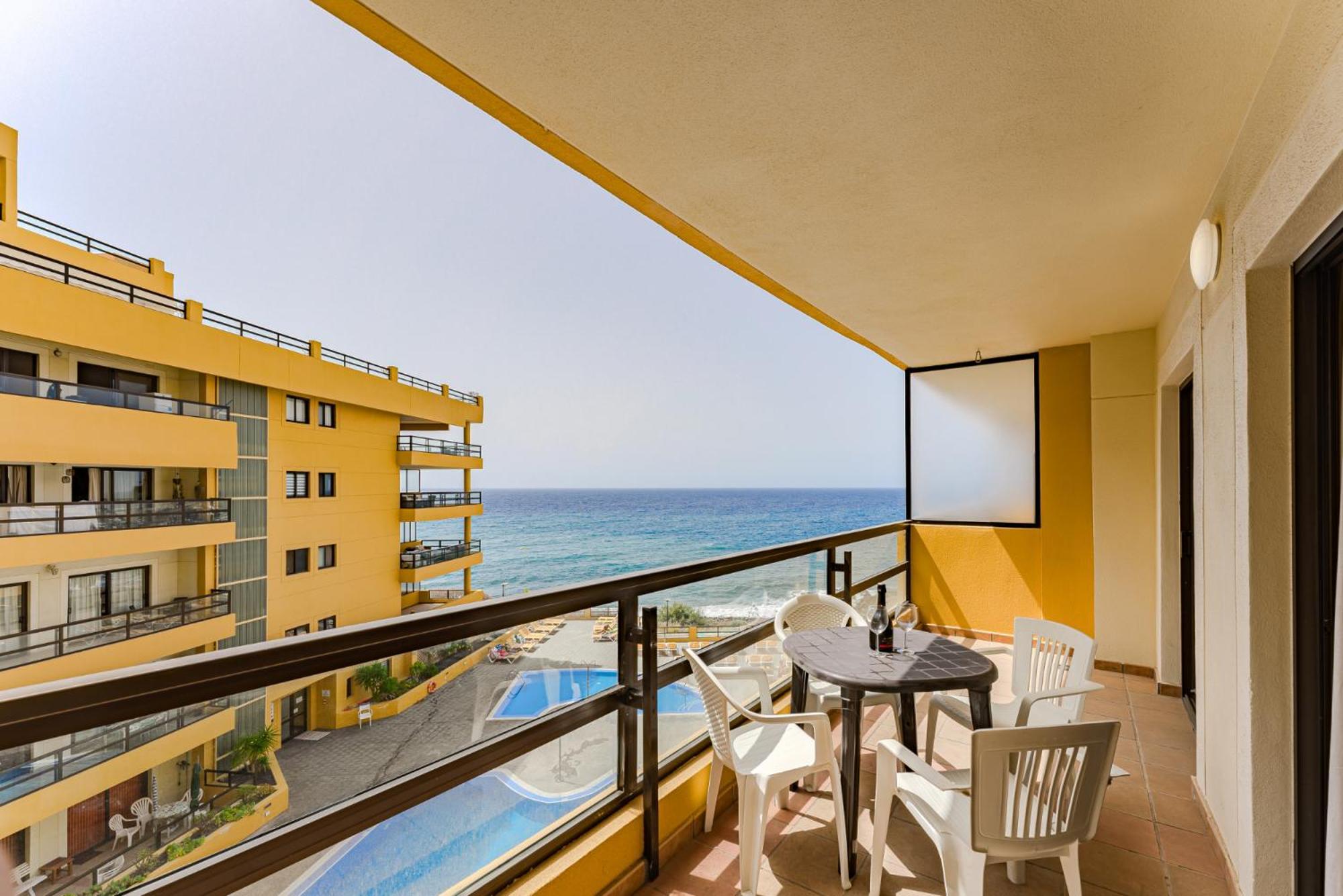 Edificio Agua Marina Panoramic View Apartments On First Line Сан Мигел де Абона Екстериор снимка